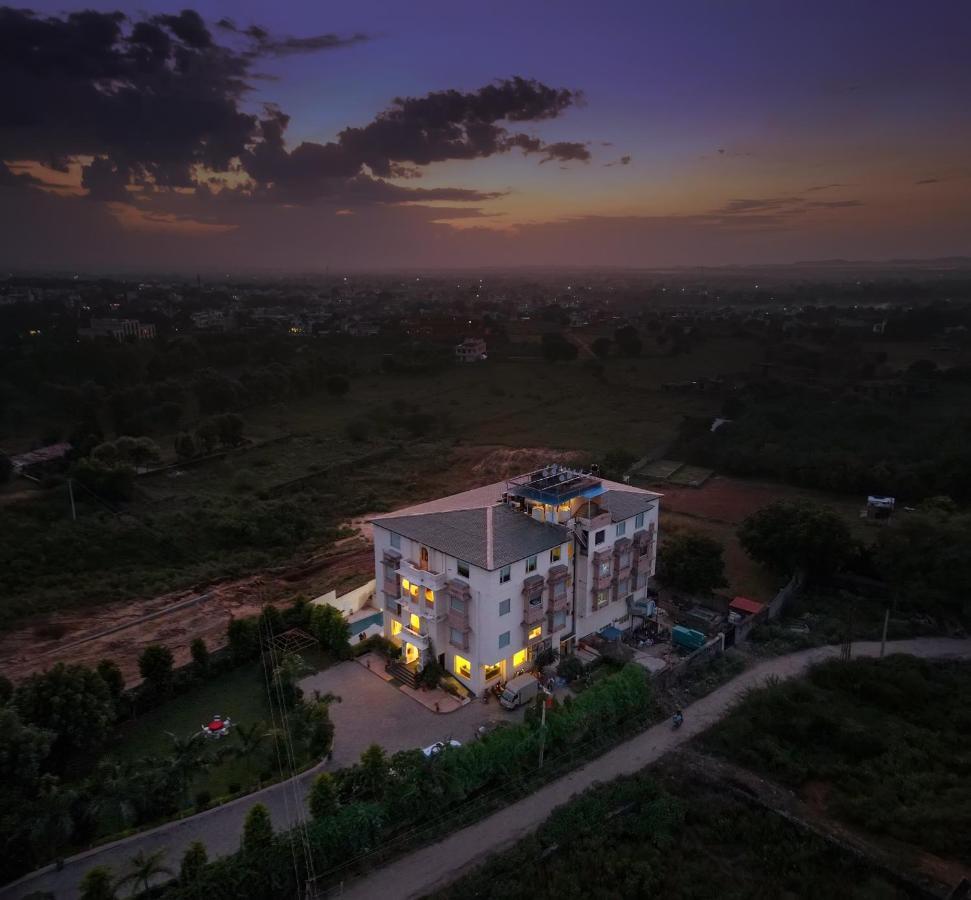 Welcomheritage Mount Valley Resort Ranthambore ساواي مادهوبور المظهر الخارجي الصورة