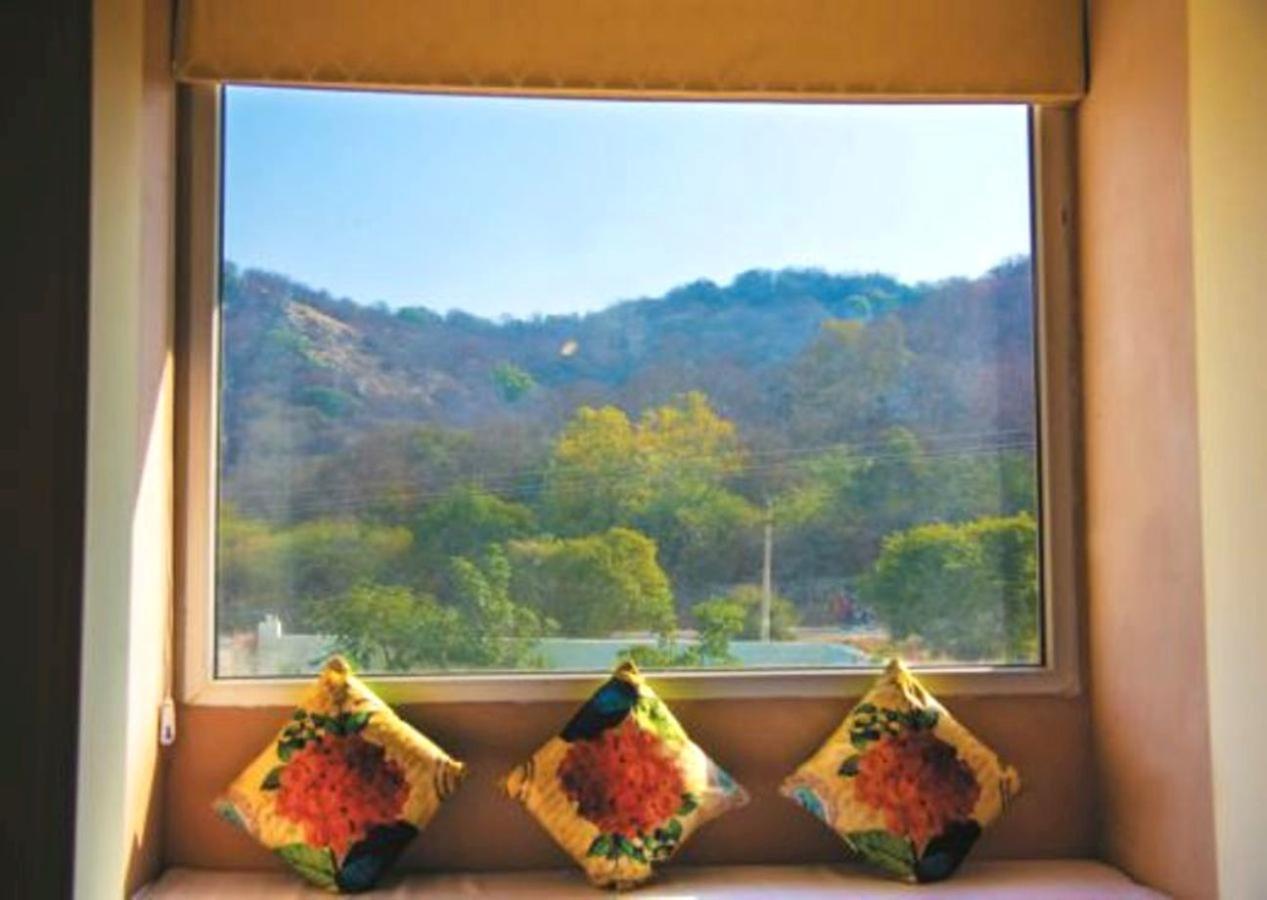 Welcomheritage Mount Valley Resort Ranthambore ساواي مادهوبور المظهر الخارجي الصورة