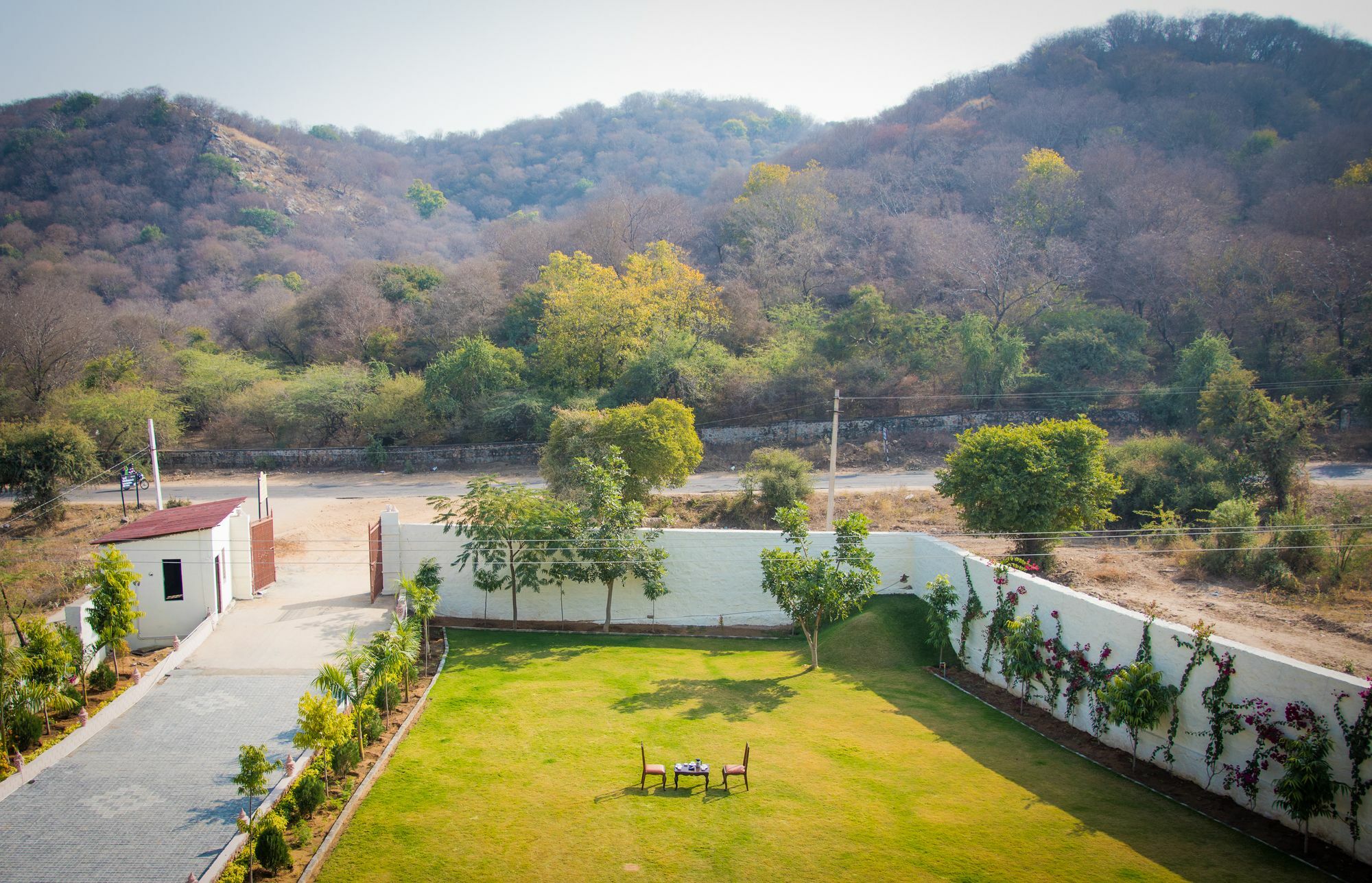 Welcomheritage Mount Valley Resort Ranthambore ساواي مادهوبور المظهر الخارجي الصورة